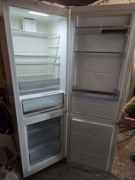 Холодильник Gorenje no frost