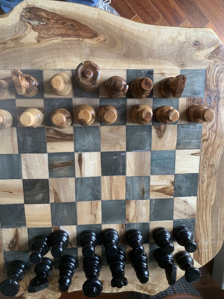 mesa de xadrez em madeira. Craflair