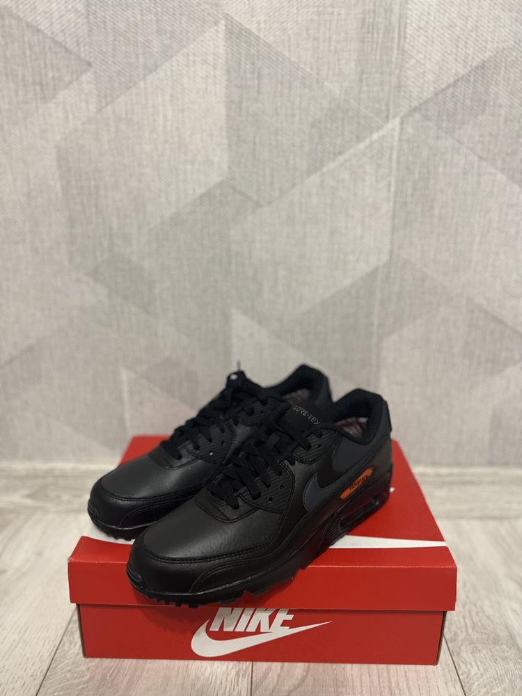 Nike Air Max 90 Gore - Tex Новые Оригинал