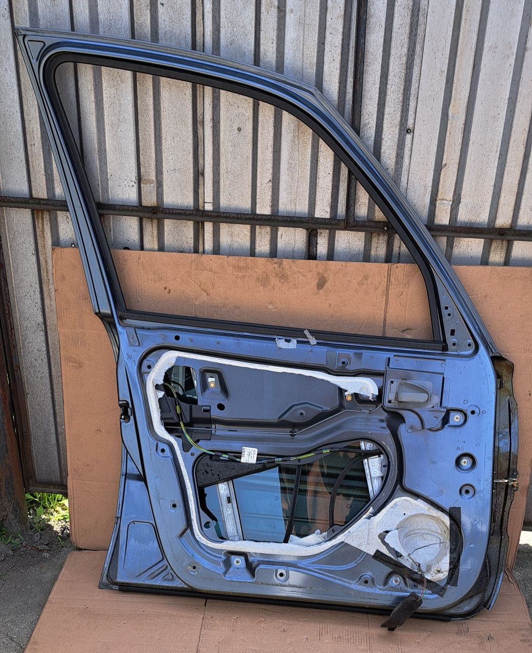 Citroen Xsara Picasso lift Drzwi przednie lewe EZWD