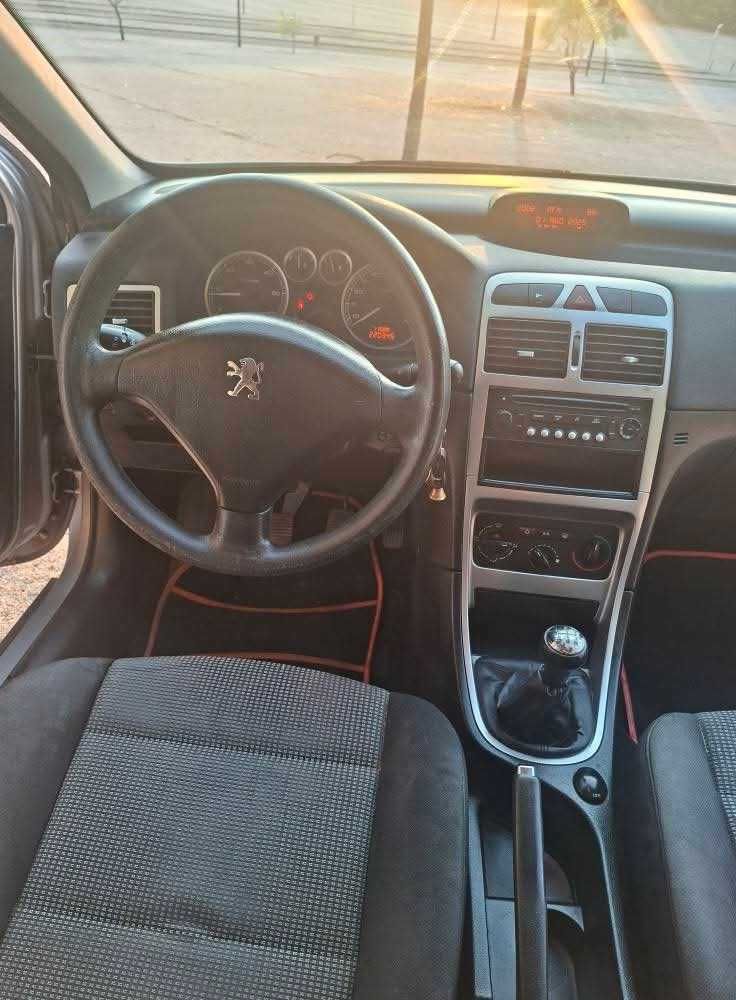Peugeot 307 1.6 Hdi, 90 cv, 220000 kms, Muito Boa Condição!