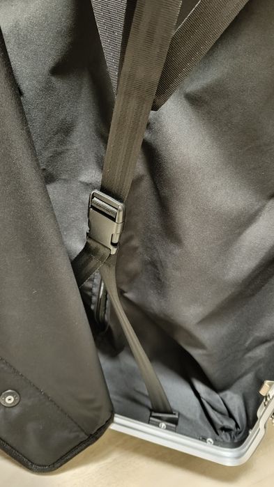 Валіза алюмінієва