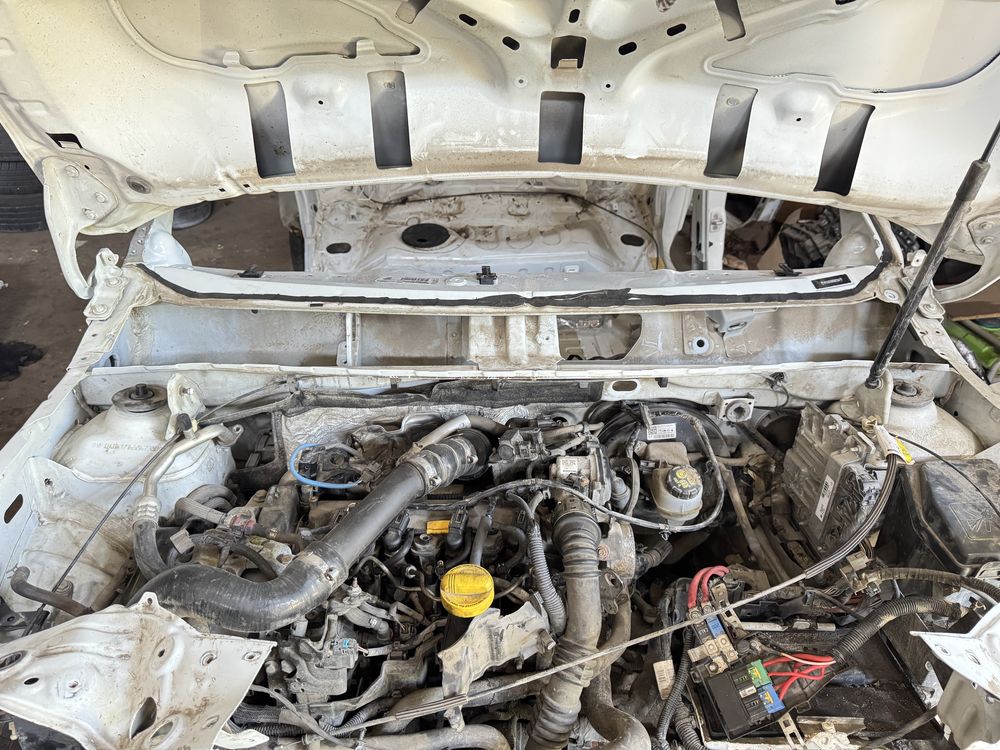 Двигун на Renault Duster2 1.5dci з коробкою і з навісним