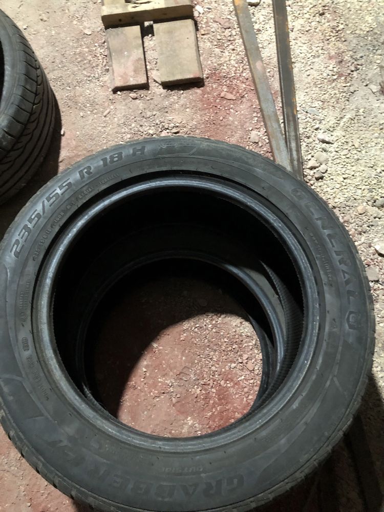 Продам резину 235/55 R18 2шт