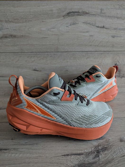 Кроссовки для бега мужские б/у Altra Experience Wild 44 р 28 см