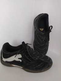 Buty adidasy dziecięce chłopięce Puma czarne r.27 wkładka 17,5 cm
