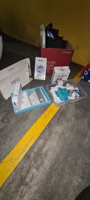 Consola wii com vários acessórios