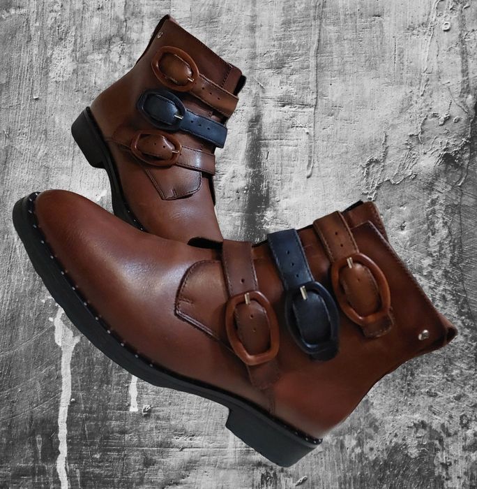 Женские кожаные ботинки Pikolinos