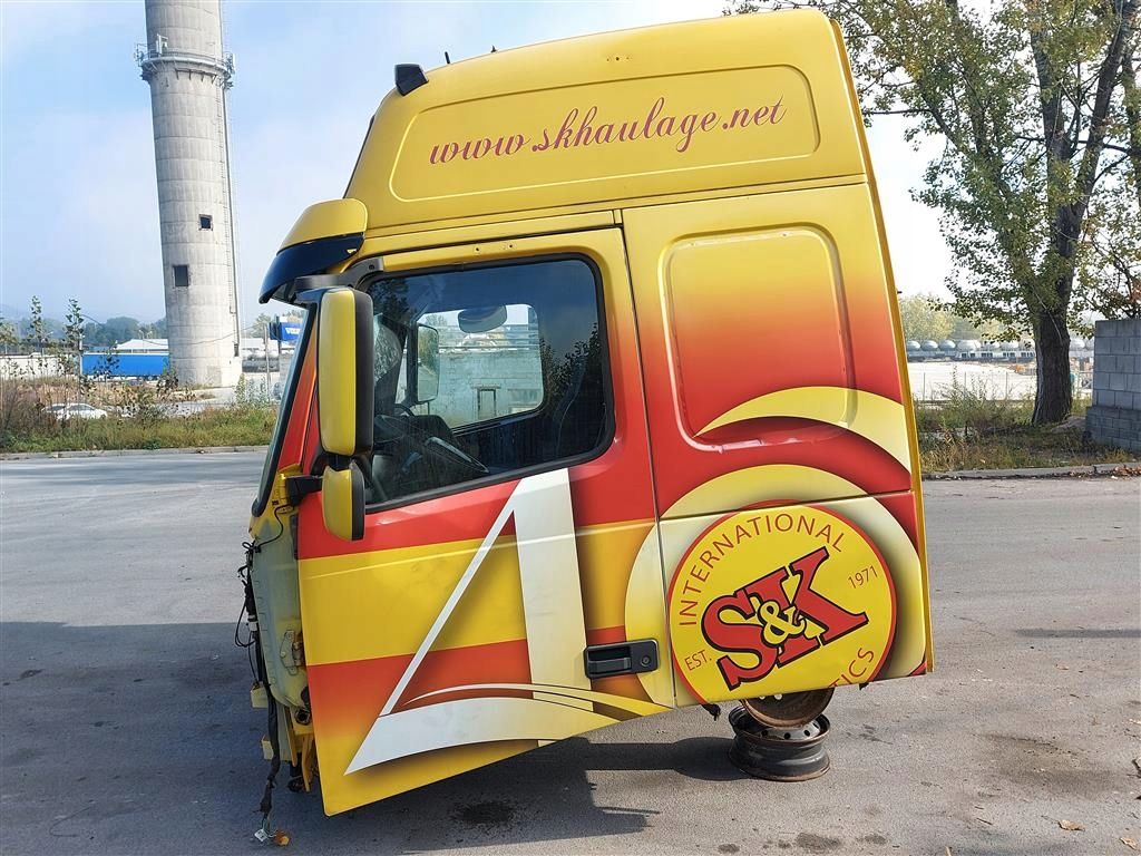 Kabina volvo FH12 FH13 Globetrotter XL