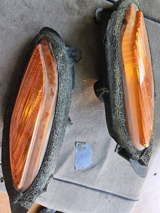 Honda Paneurope ST1300 kierunkowskaz lewy i prawy kpl