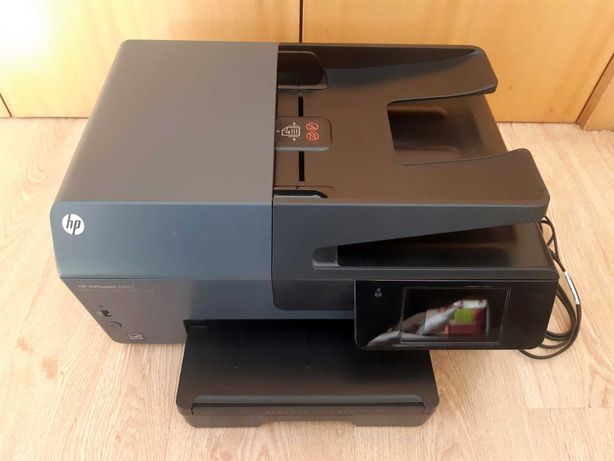 Impressora Multifunções Hewlett-Packard HP Officejet 6820
