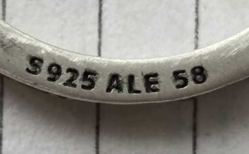 Обручальное женское кольцо "Дорожка" Pandora