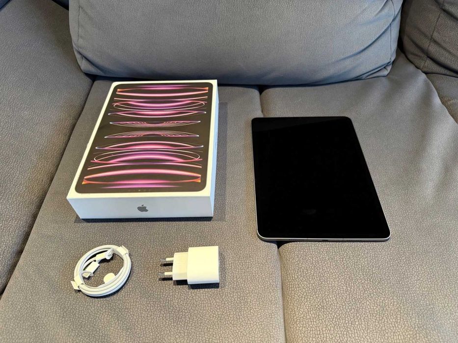 Piękny Apple iPad Pro 11 4Gen M2, 2TB  Wi-Fi