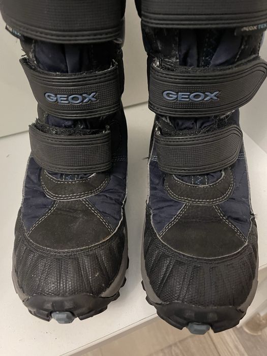 Geox високі теплі зимові чоботи,черевики 33-34 розміру