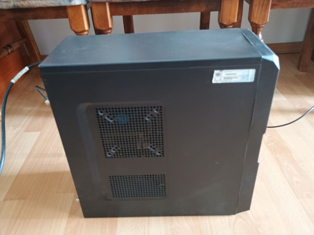 Komputer stacjonarny i3-4170 3.7 GHz