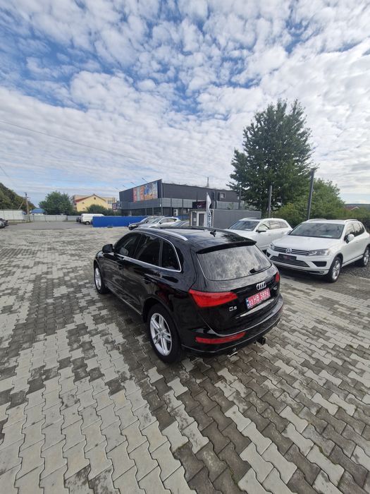 Audi Q5 Premium Plus