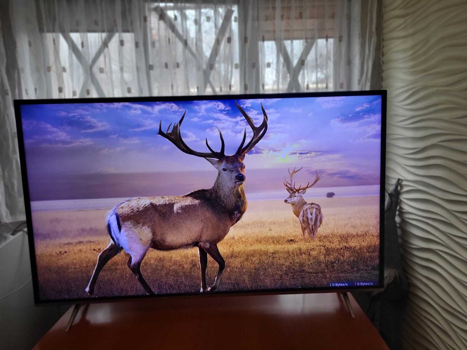 Телевизор Bravis 55