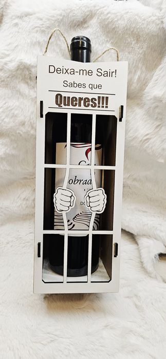 Caixa de vinho personalizada