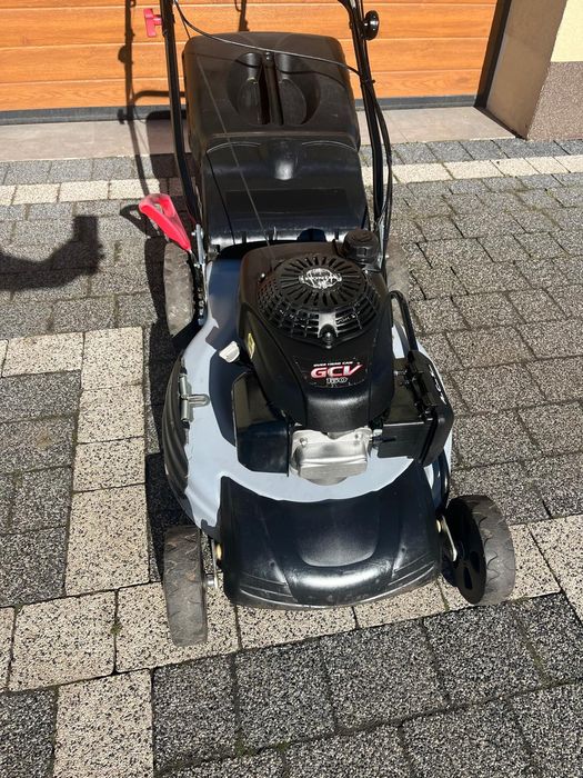 Kosiarka spalinowa honda