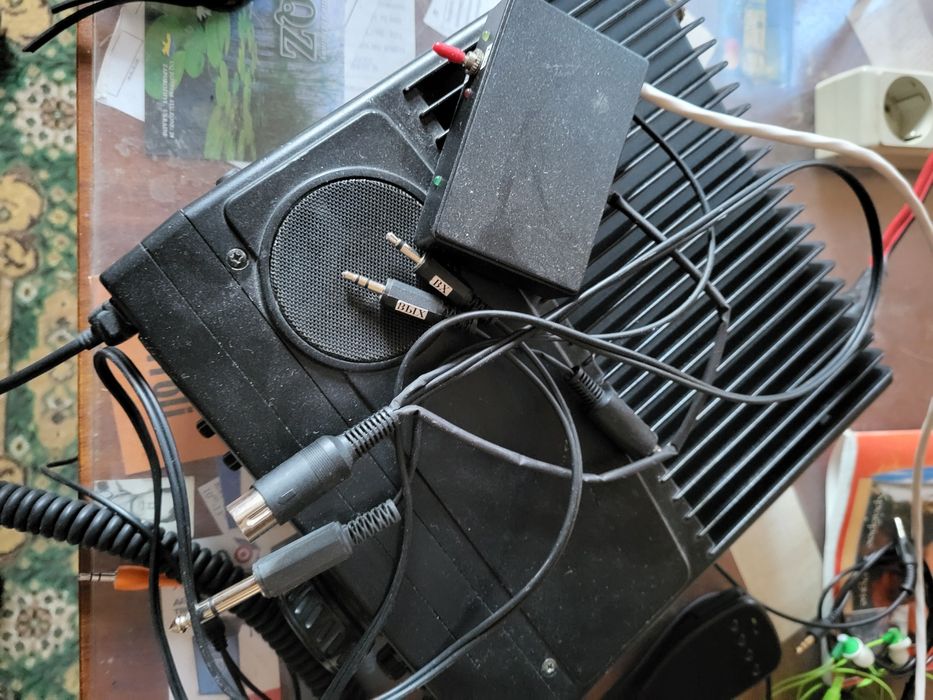 Трансивер с интерфейсом для компьютера.