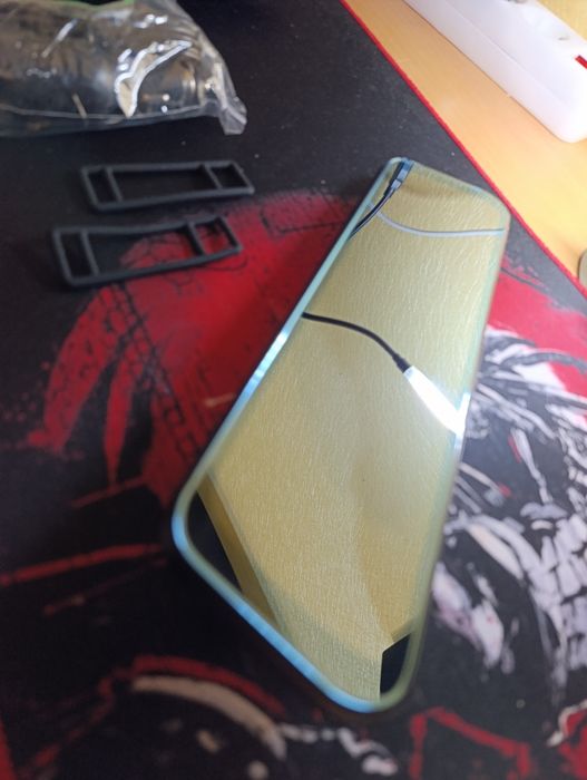 Продам видео регистратор зеркало 11 дюймов , 4к изображение, полный