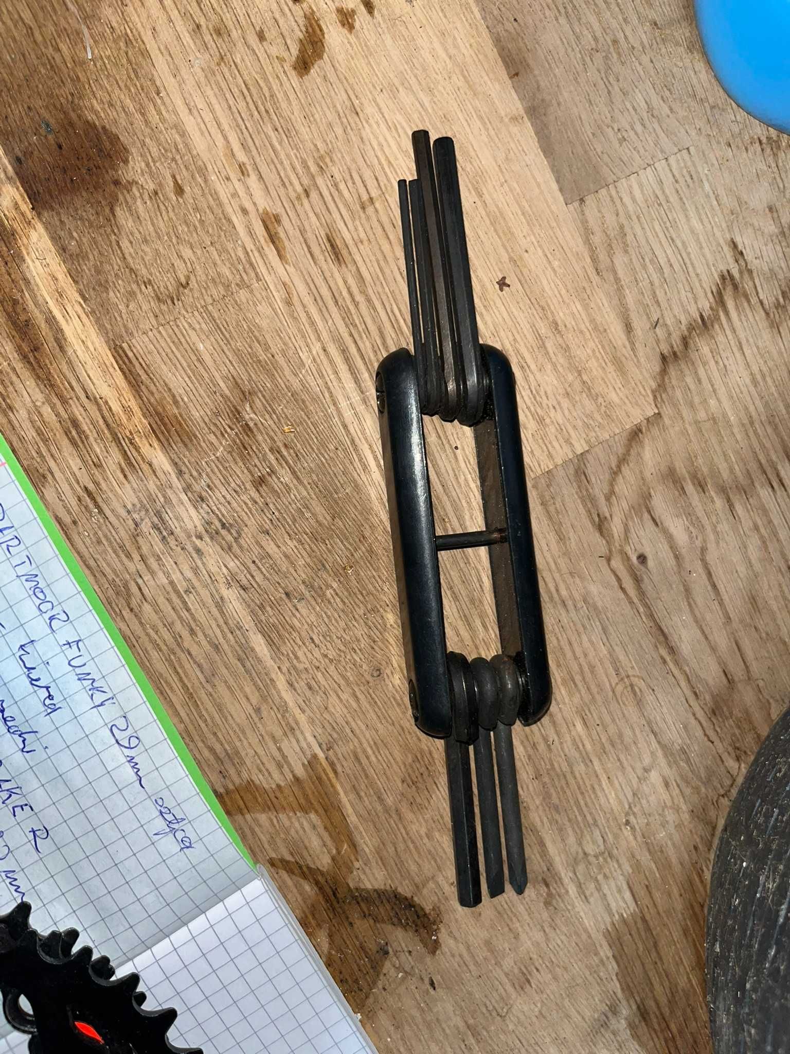 Multitool rowerowy