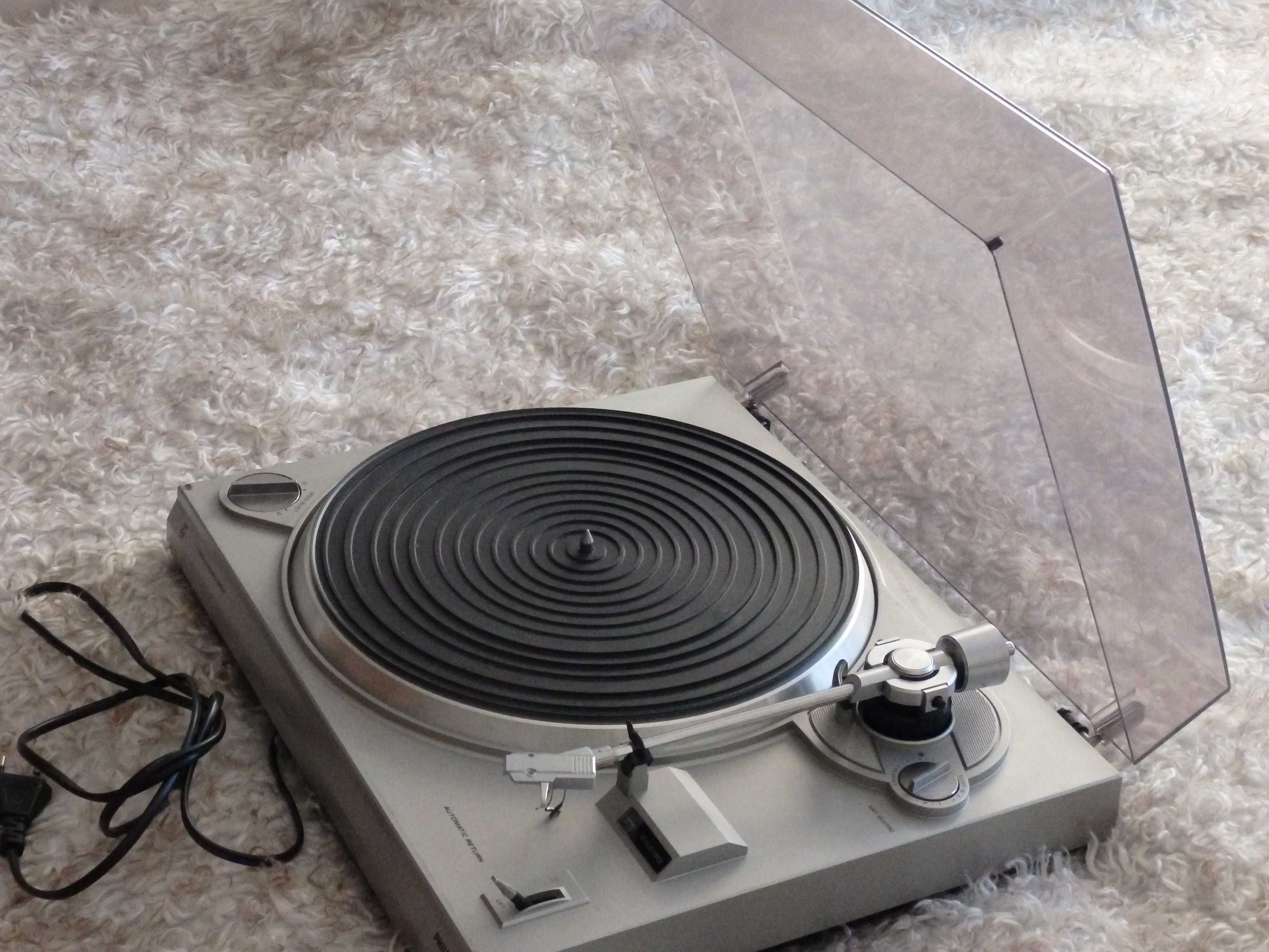 gramofon Philips F 7122 sprzedam
