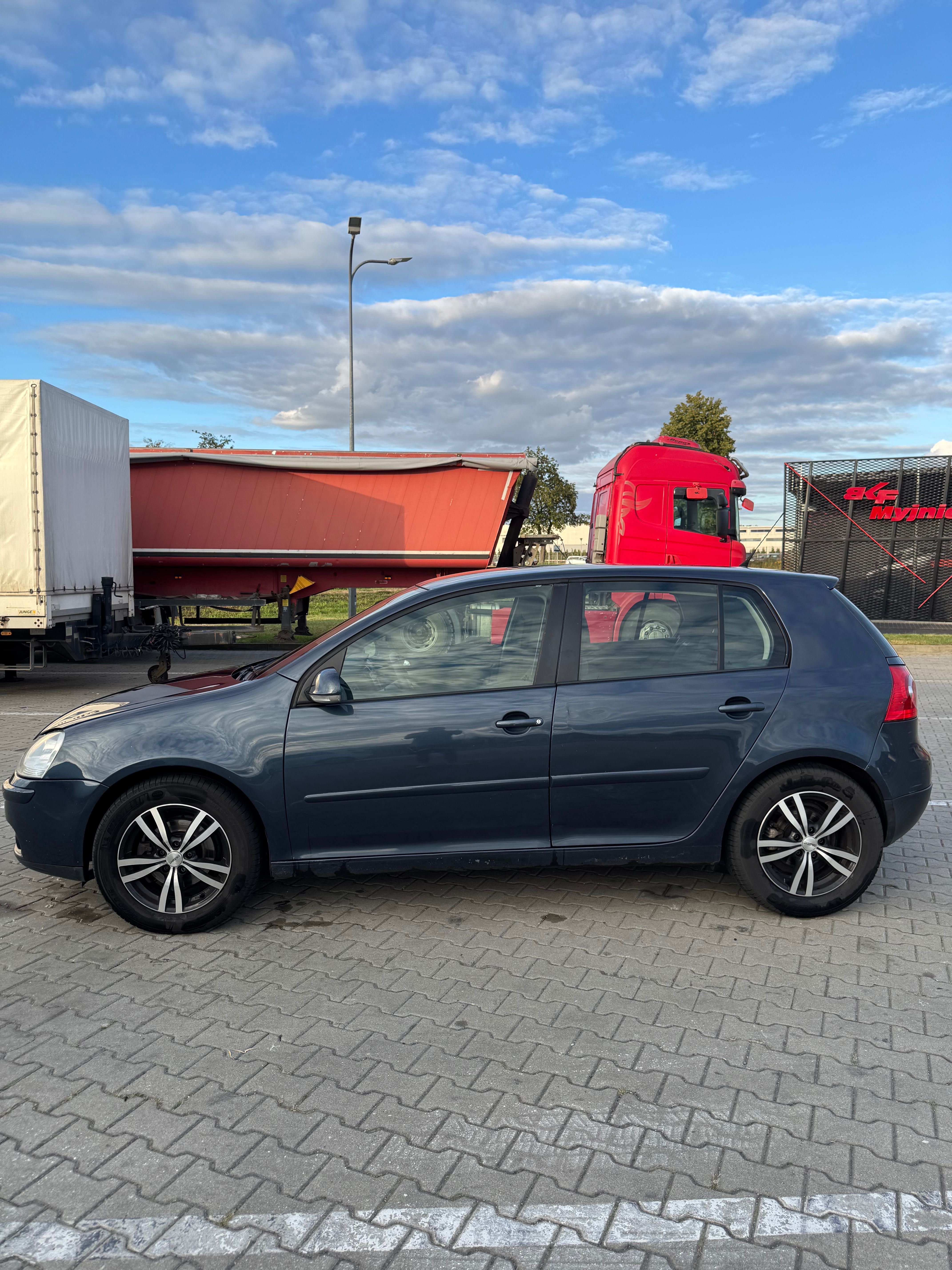 Volkswagen Golf V 1.9 TDI