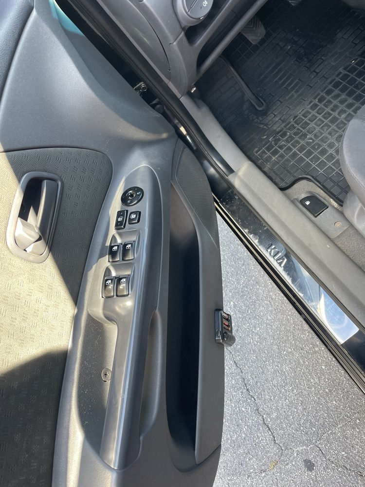Продам Kia Rio 2008 г. 1.4 газ/бензи