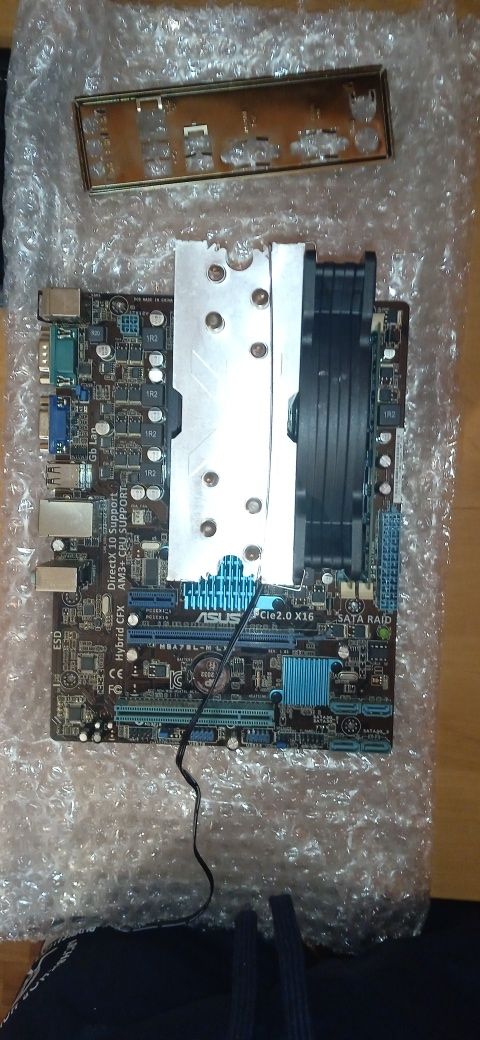 Продам комплект: Asus M5A78L-M/FX 8320e/16GB DDR3 + кулер Zalman