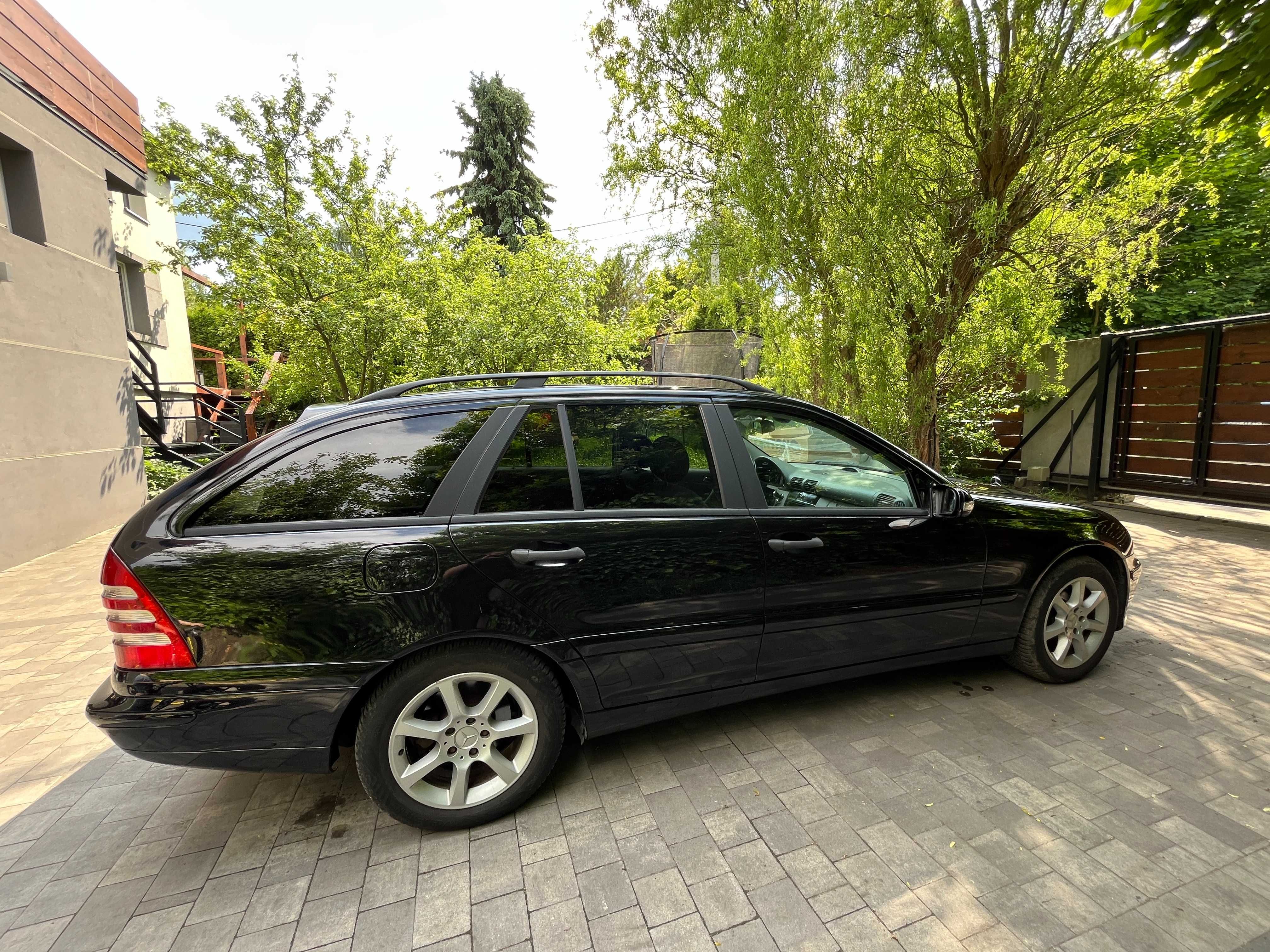 Mercedes-Benz w203 C180 Kompressor zadbany zdrowy lpg nowy rozrzad