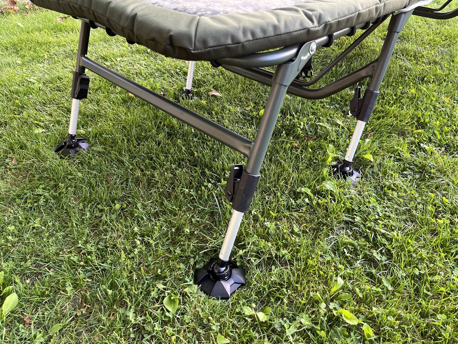 Розкладушка карпова Mivardi CamoCode Flat8 ліжко карпове