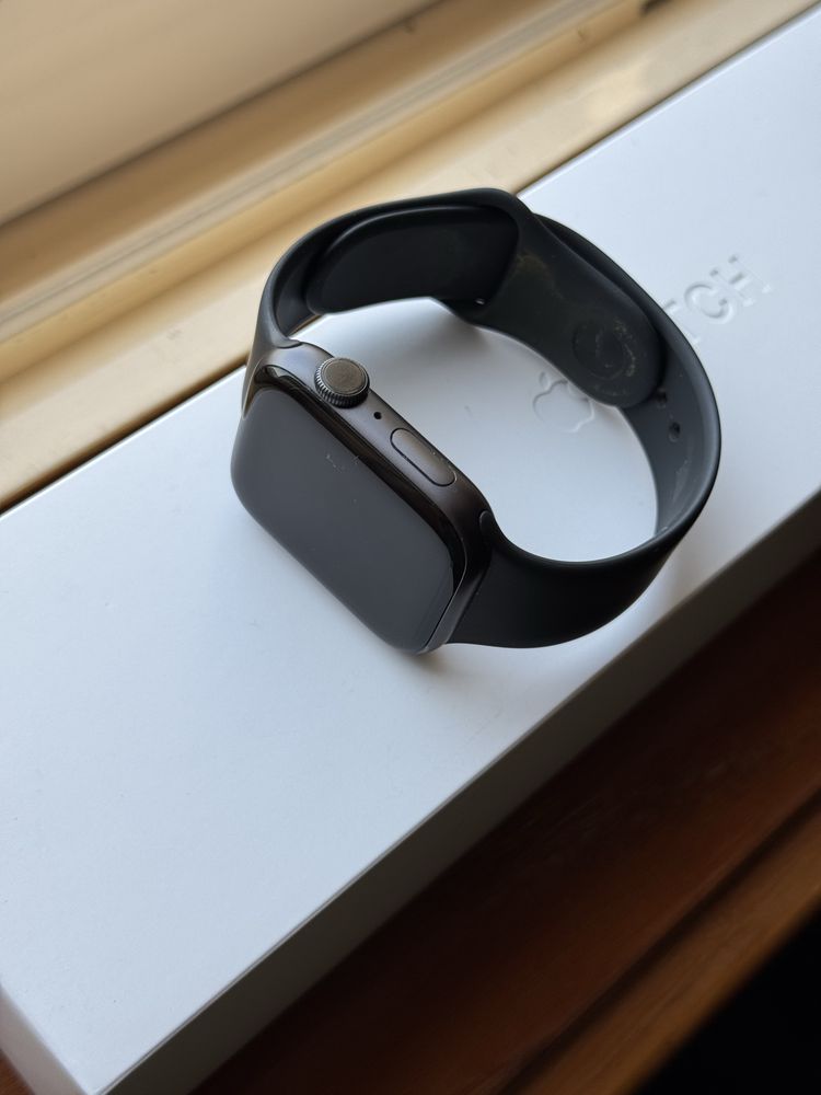 Apple Watch - série 5 - 44mm