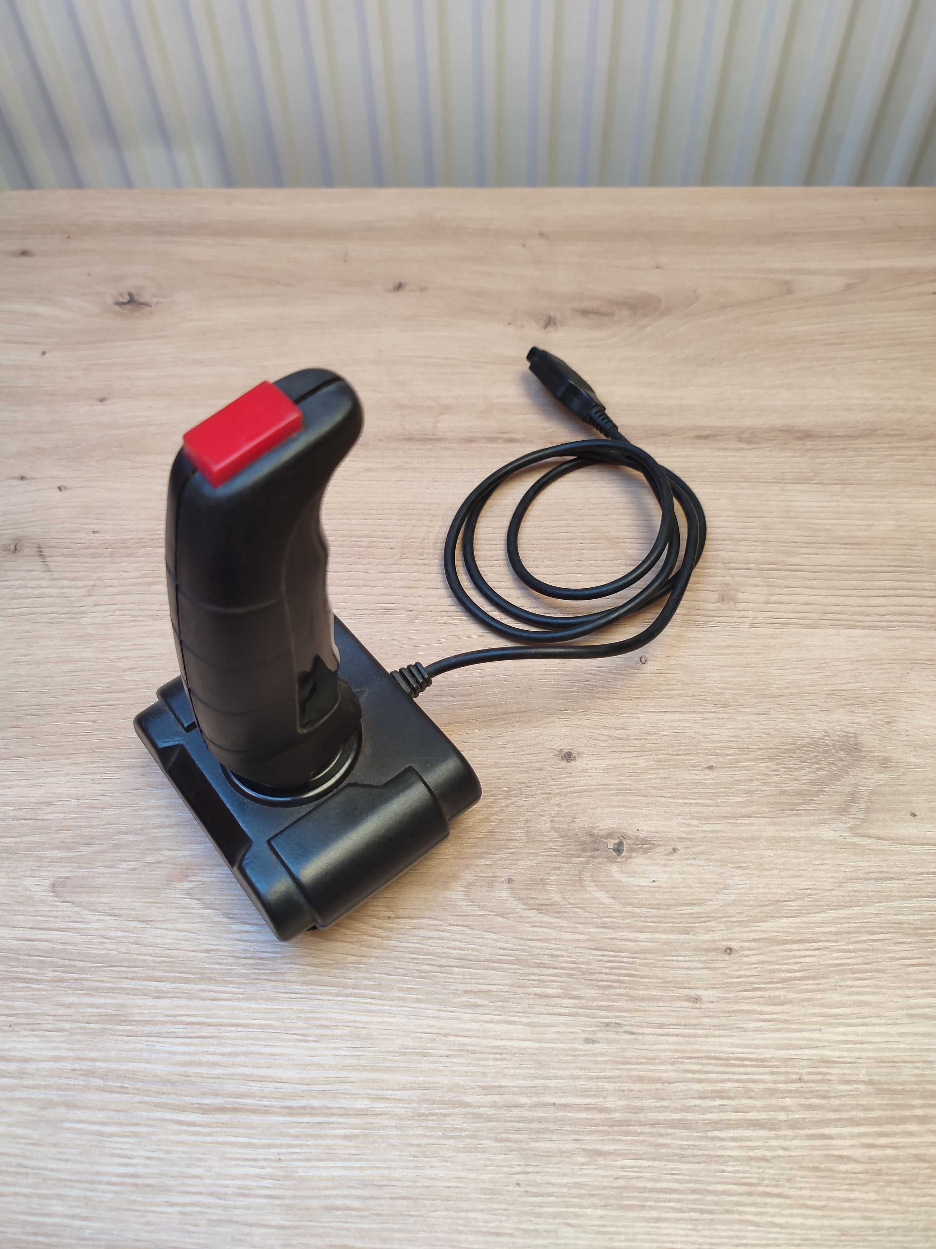 Commodore C64 kompletny zestaw plomba gry kartridż tapecart joystick