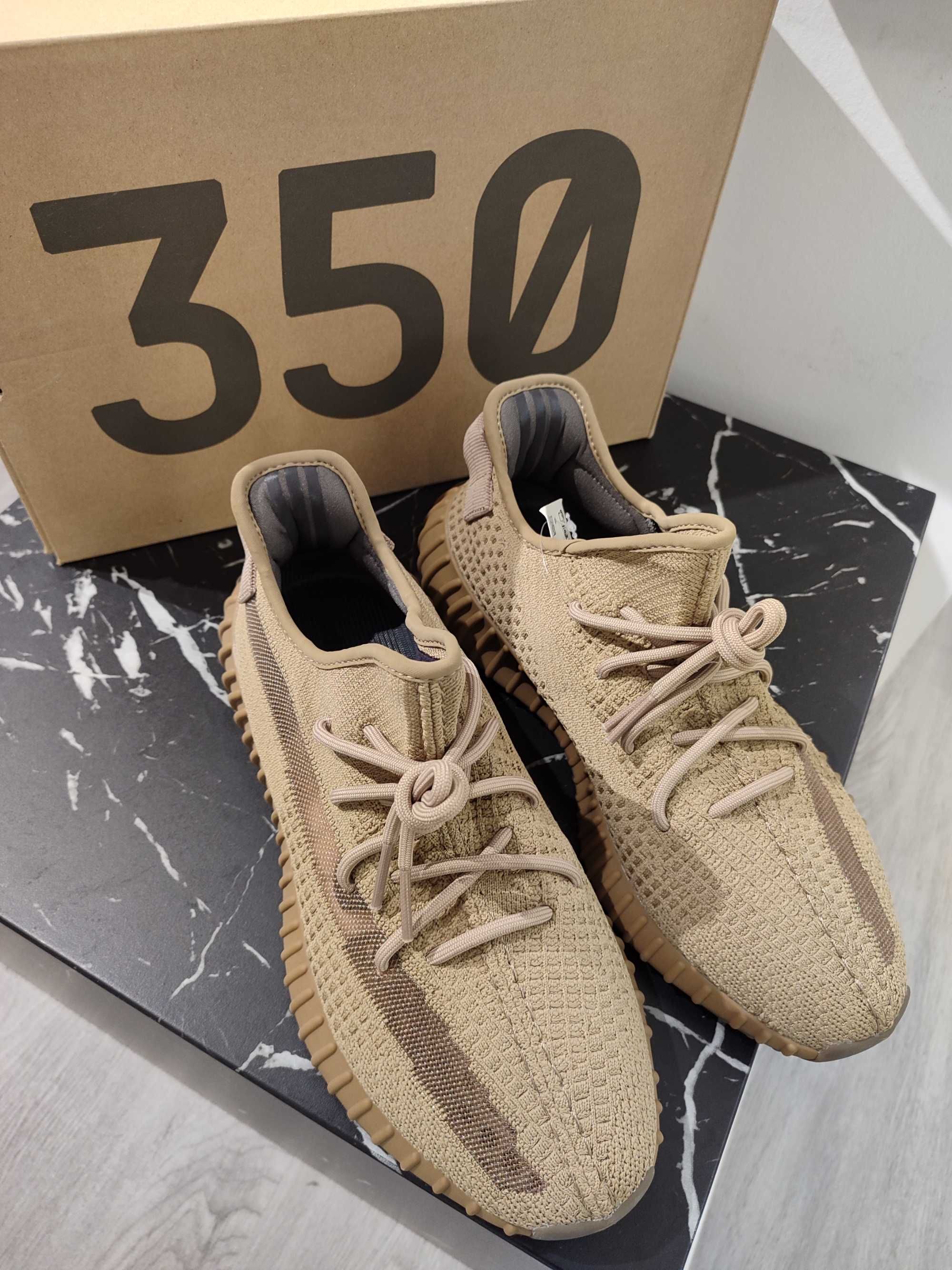 Кросівки YEEZY BOOST 350 V2 Earth