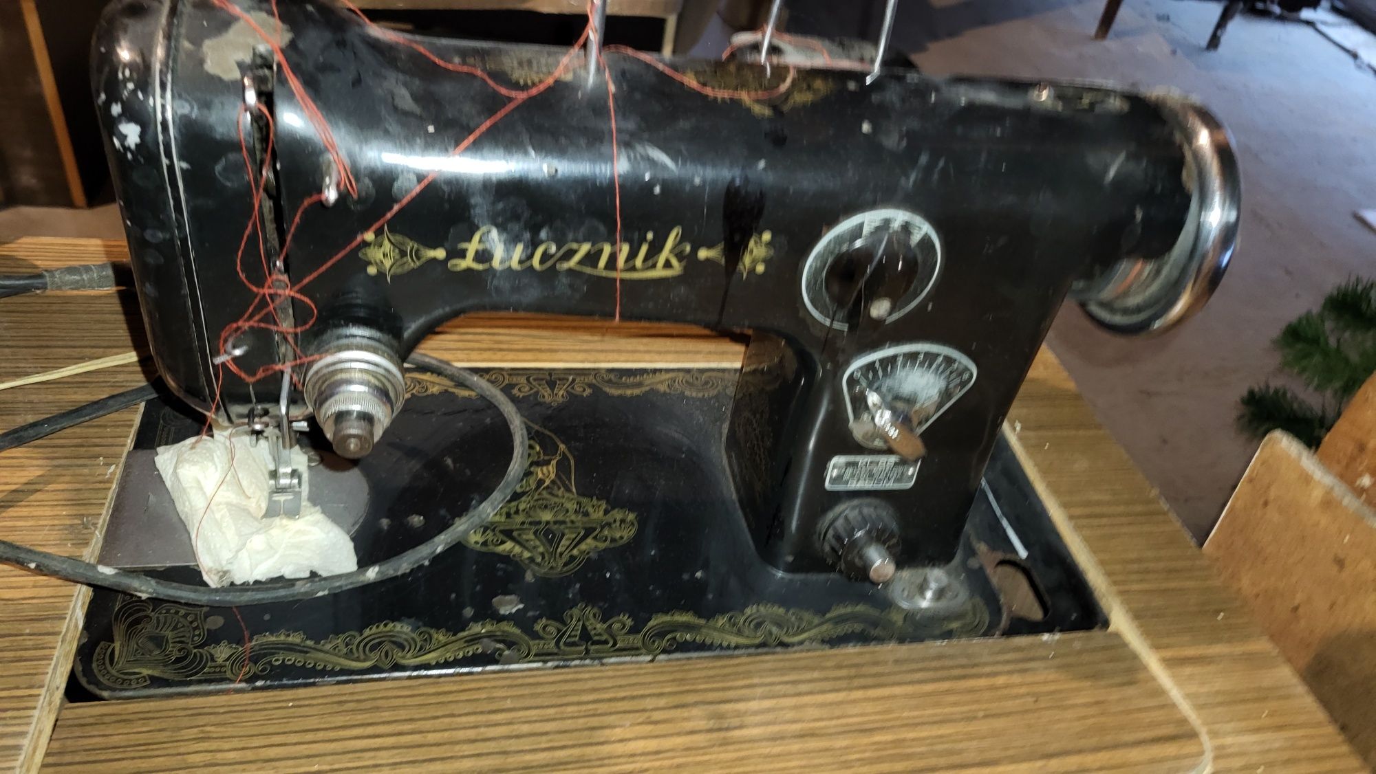 Maszyna do szycia Lucznik kl 86
