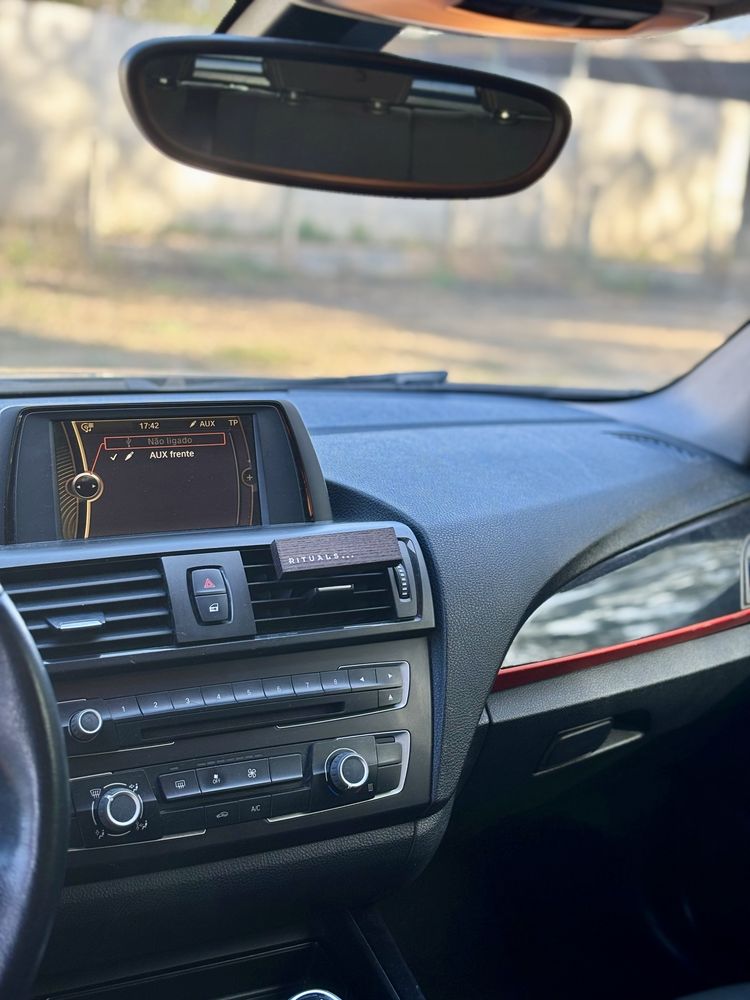 Bmw 116d Pack M, com possibilidade de financiamento