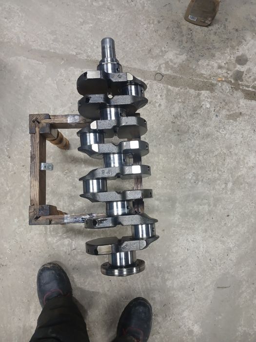 Колінвал Toyota 2.0 D4D 1CD-FTV Код: 7269674734