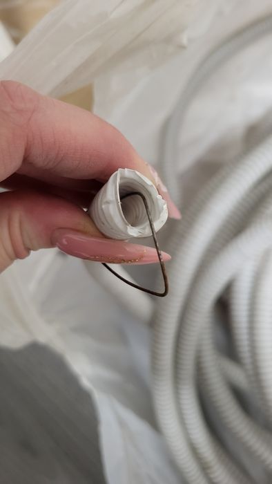 Гофра для кабелів, сіра, з протяжкою