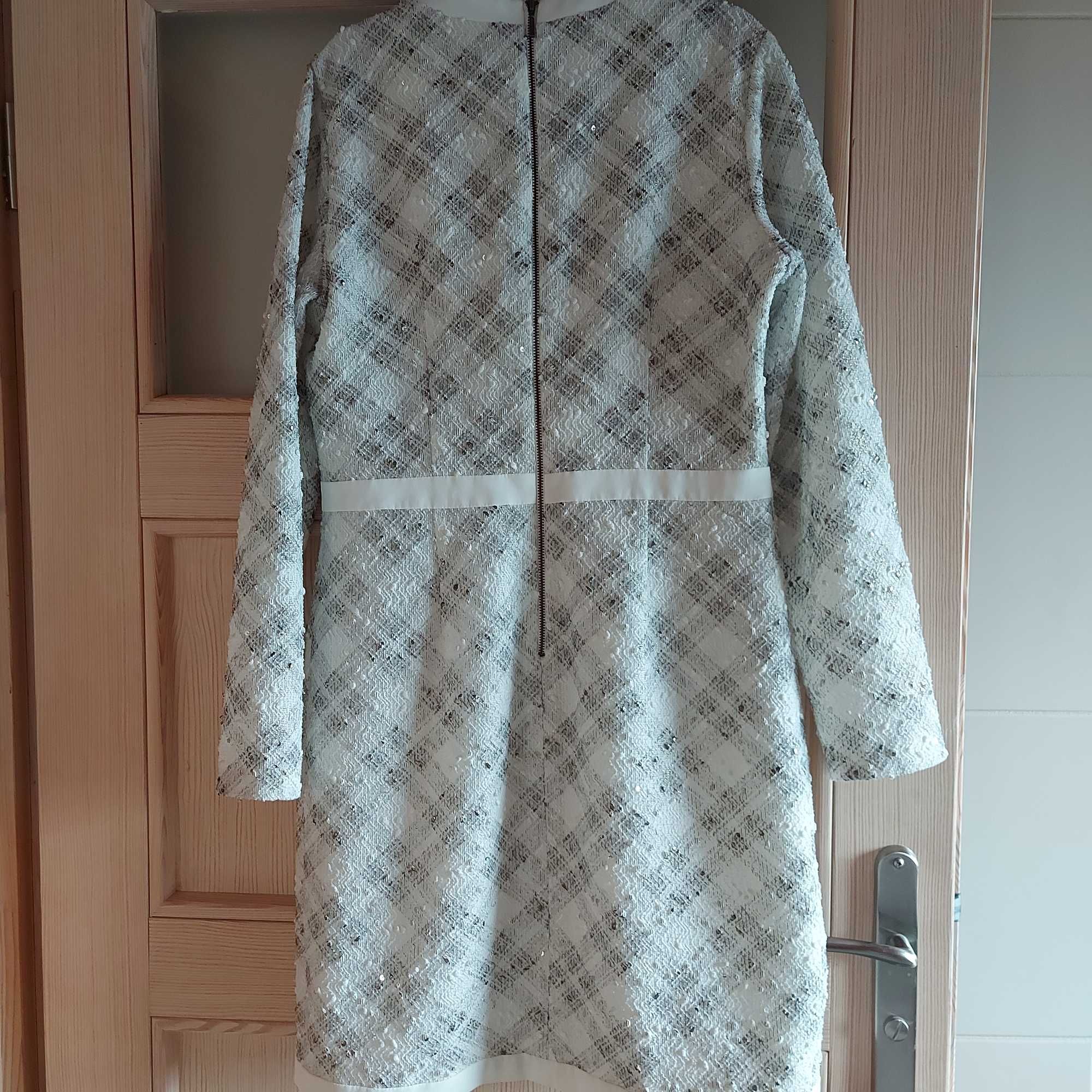 Sukienka pretty one z limitowanej kolekcji 38-40