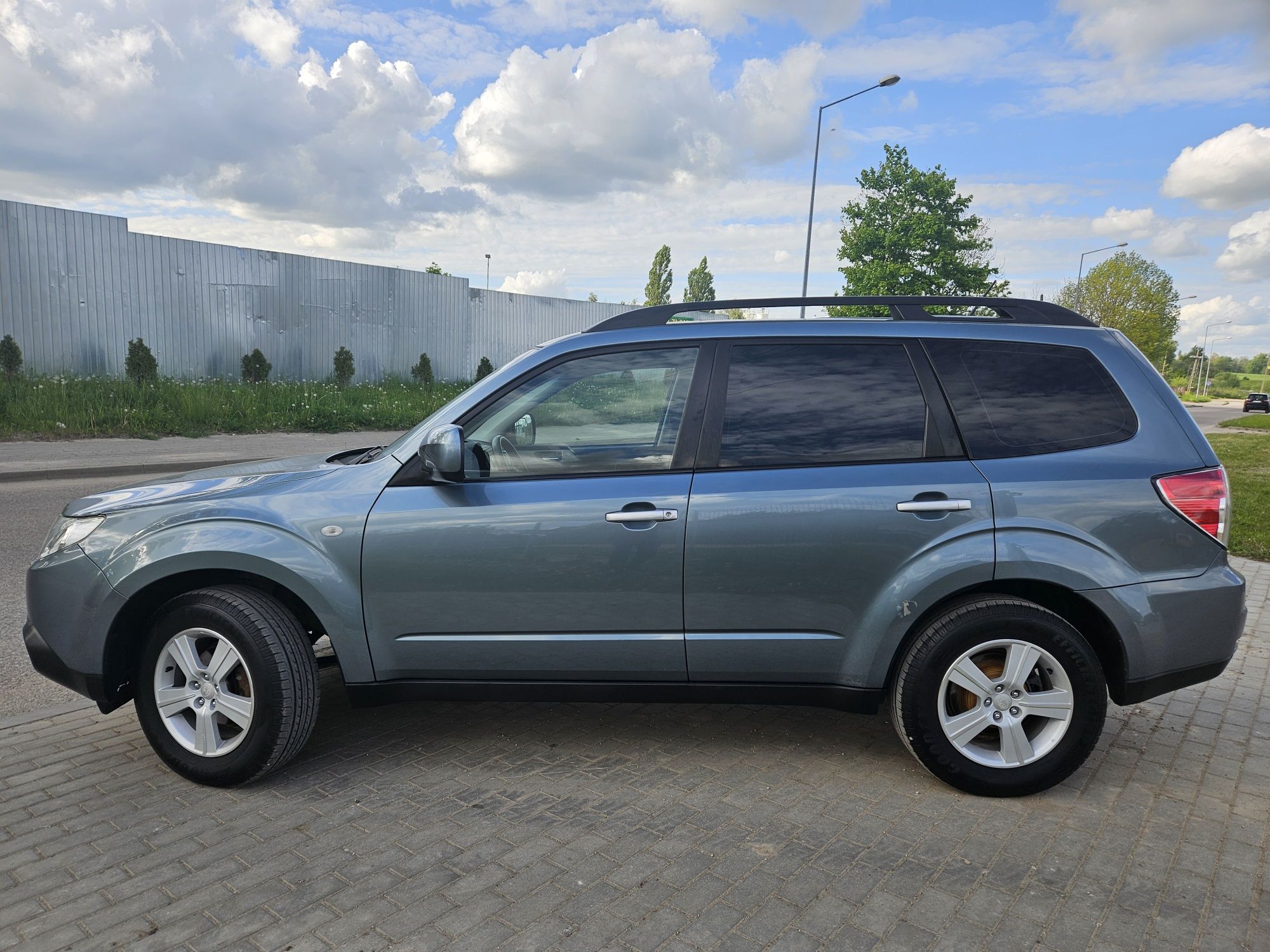 Subaru Forester 2009 rok 2.0 benzyna 150 km 4x4 Serwis bezwypadkowy