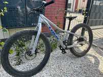 Rower trek dla dziecka ok 10-12 lat