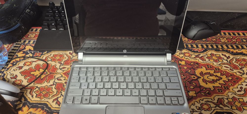 Mini Laptop hp bez ładowarki