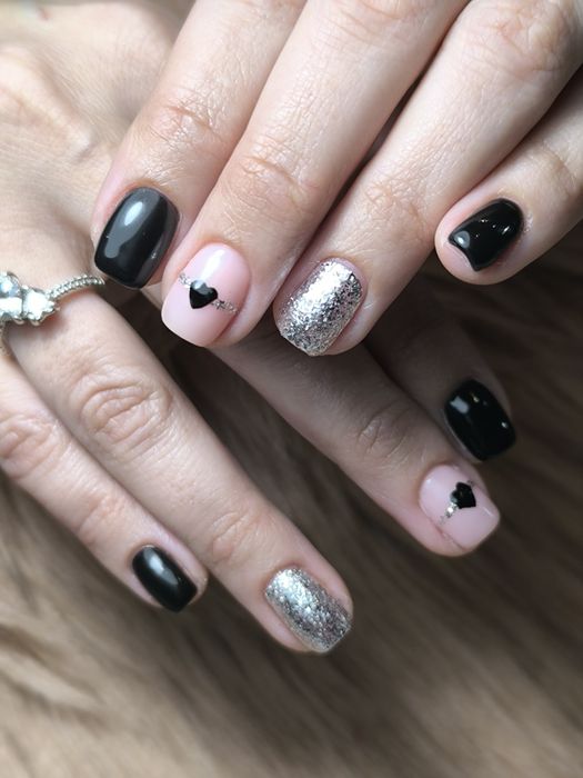 Unhas gel,verniz gel, manicure, pedicure, extensão de pestanas,etc