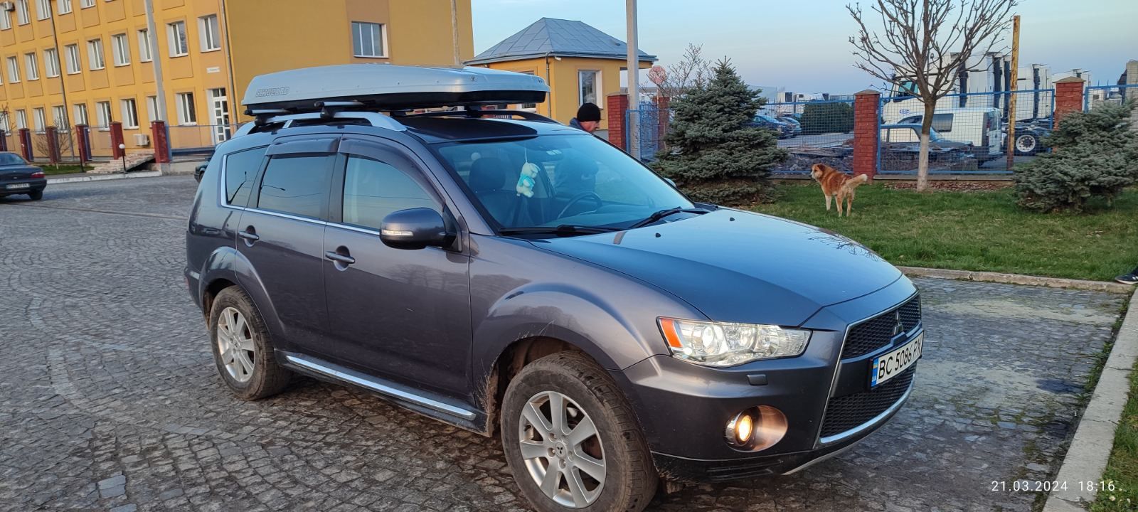 Продам Mitsubishi Outlander 7місць