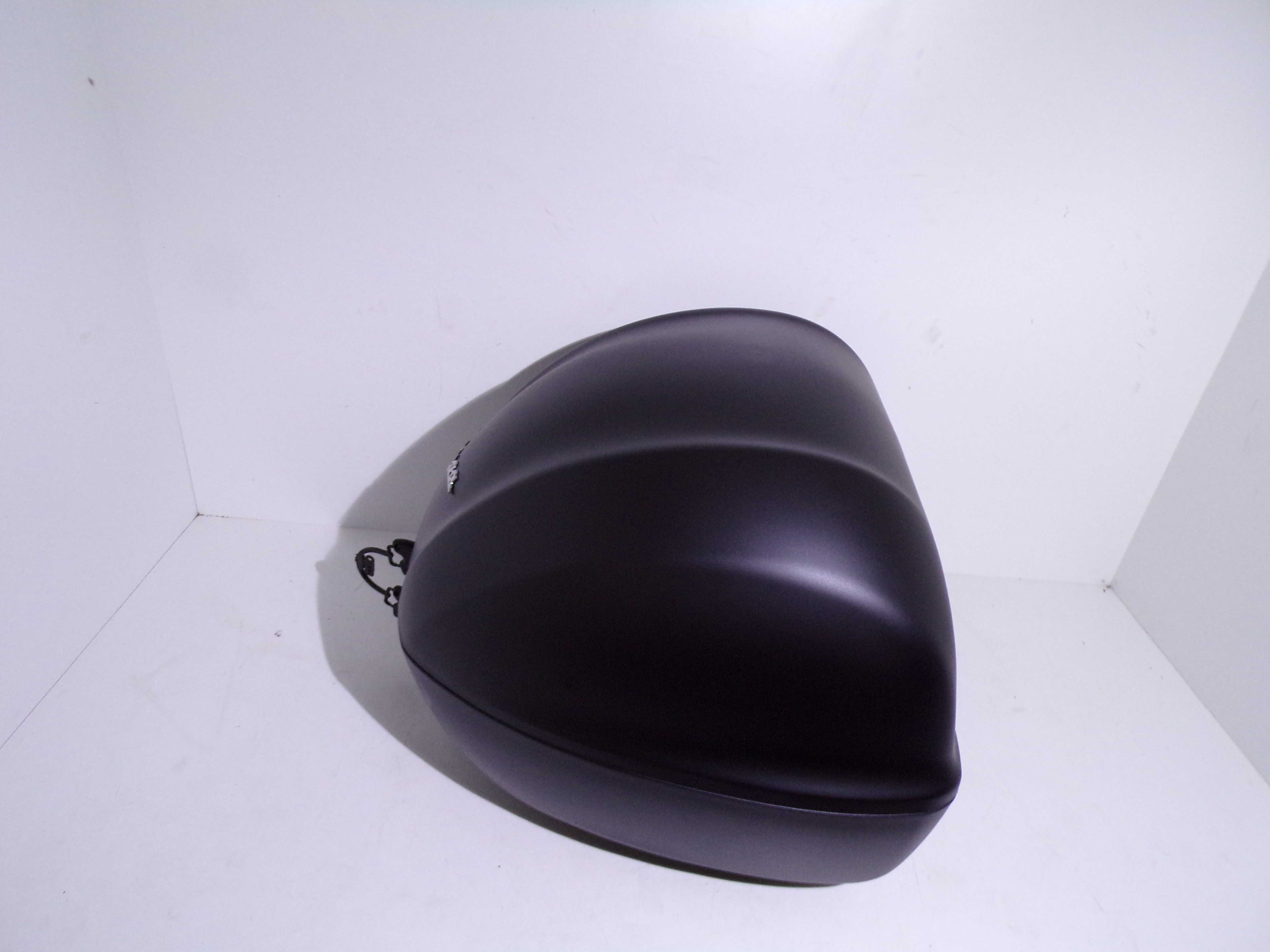 Kufer oryginał Vespa Primavera Sprint 50'125'150cc kolor Czarny Mat