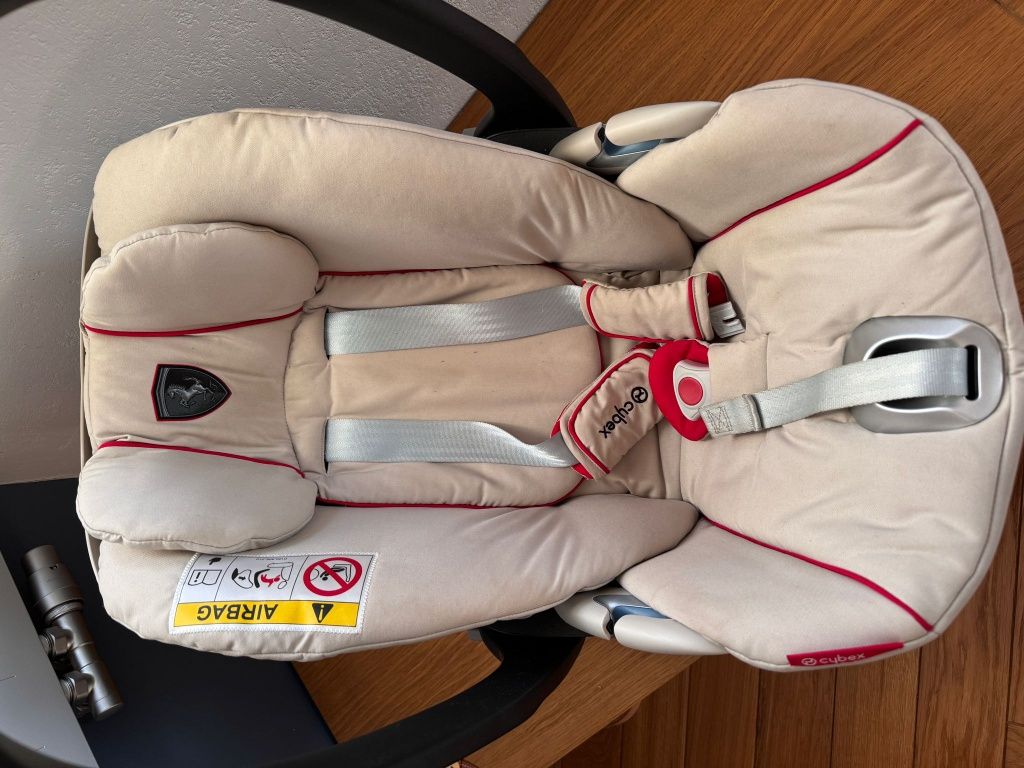 Fotelik Cybex Cloud Z I-size Ferrari