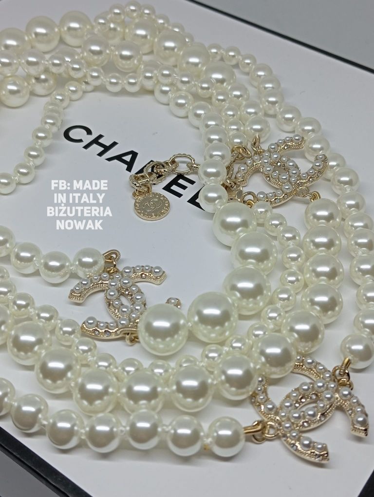 Naszyjnik ze sztucznych pereł Chanel 160 cm długi
