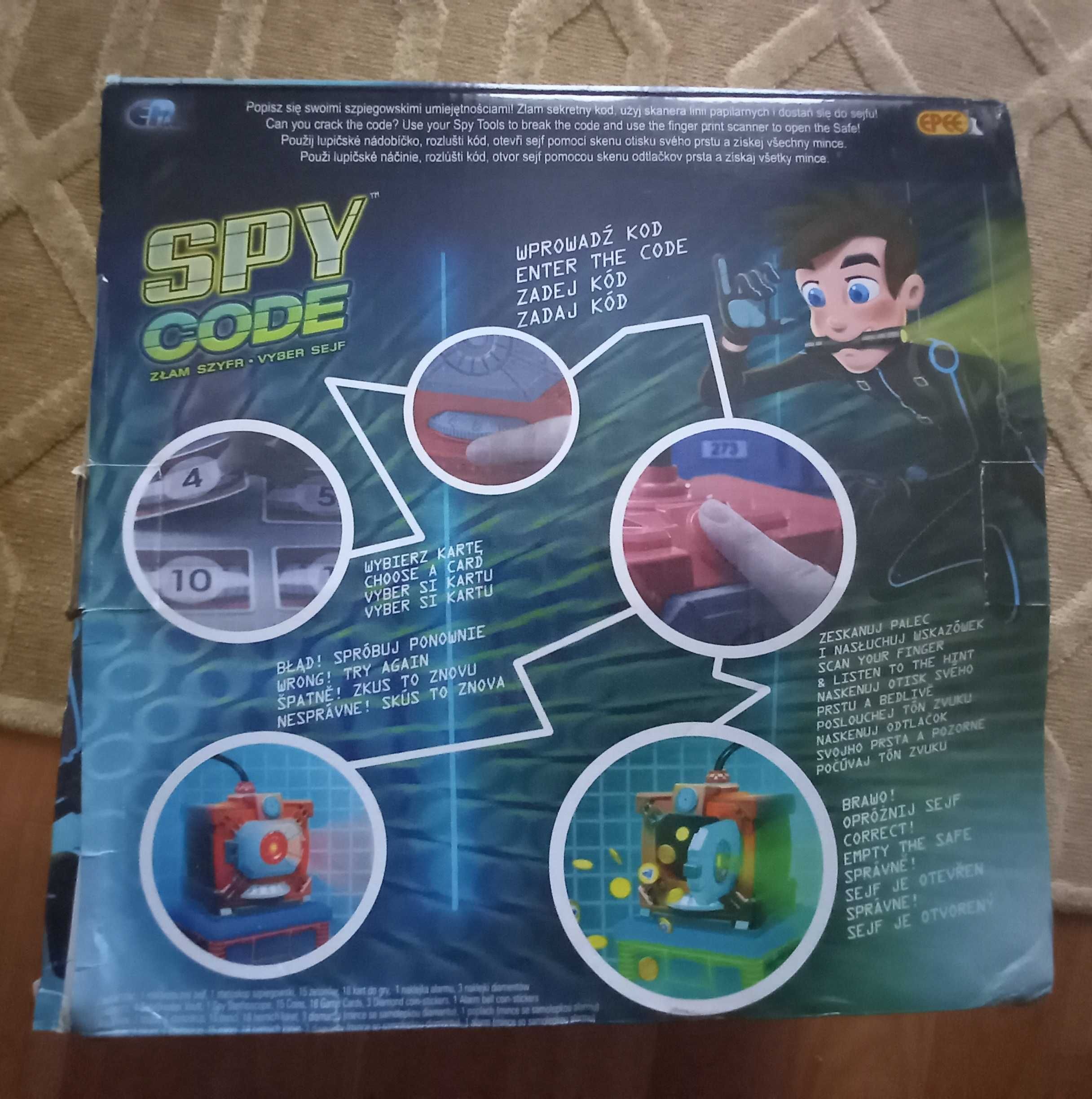 Gra zręcznościowa Spy code