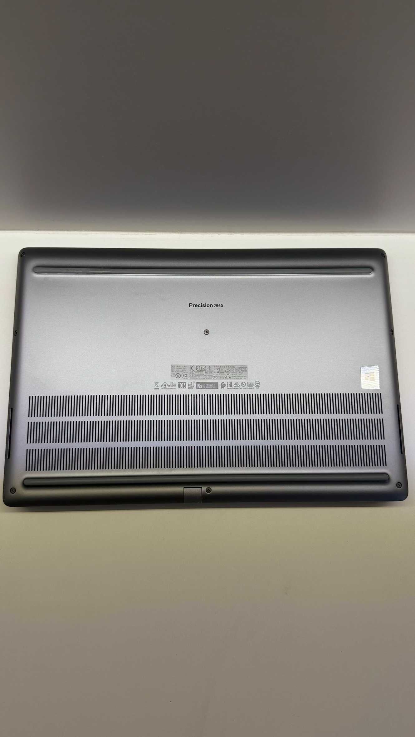 Dell Precision 7560